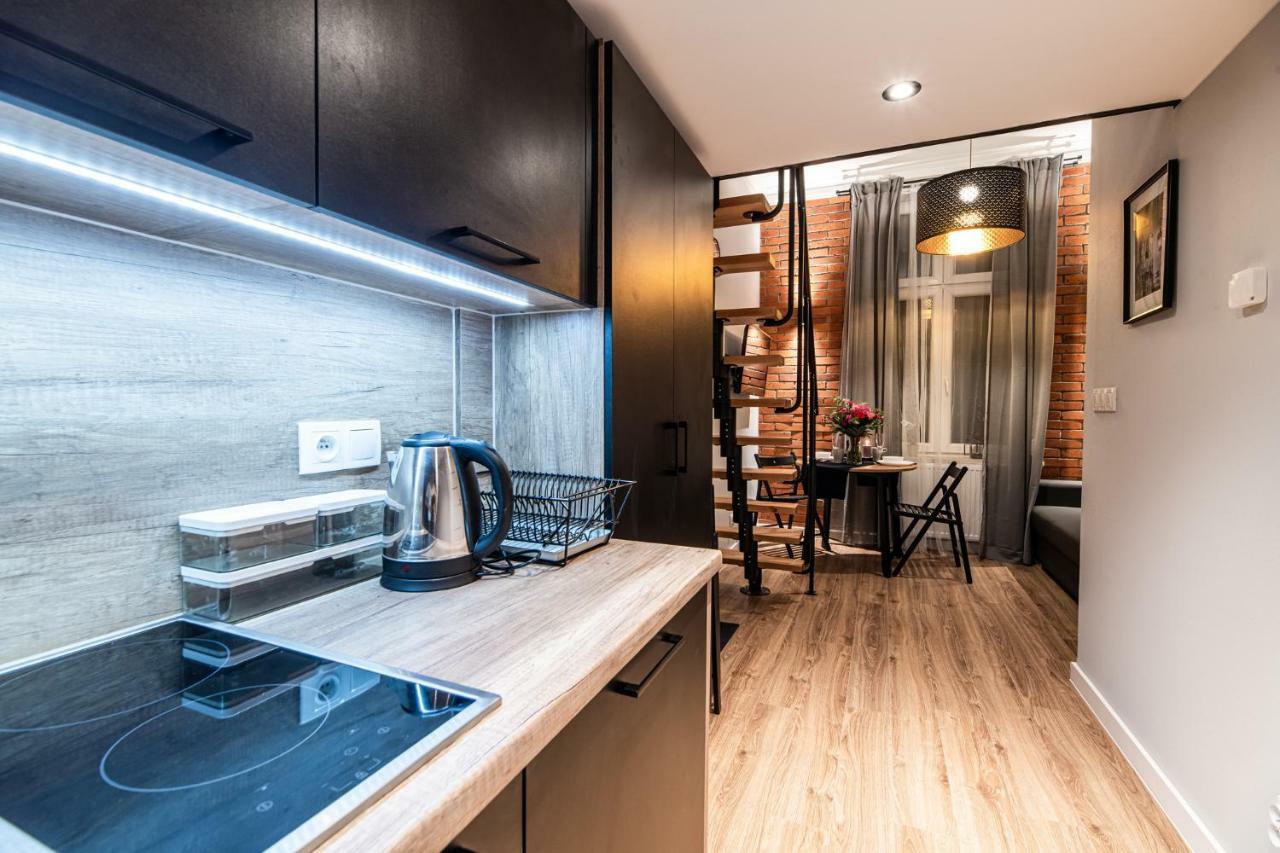 Lubomirskiego 23 Residence - Great Location, 10 Min To Main Square By Foot, Right Next To Main Rail And Bus Station Cracóvia Exterior foto