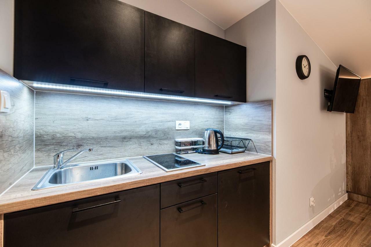 Lubomirskiego 23 Residence - Great Location, 10 Min To Main Square By Foot, Right Next To Main Rail And Bus Station Cracóvia Exterior foto